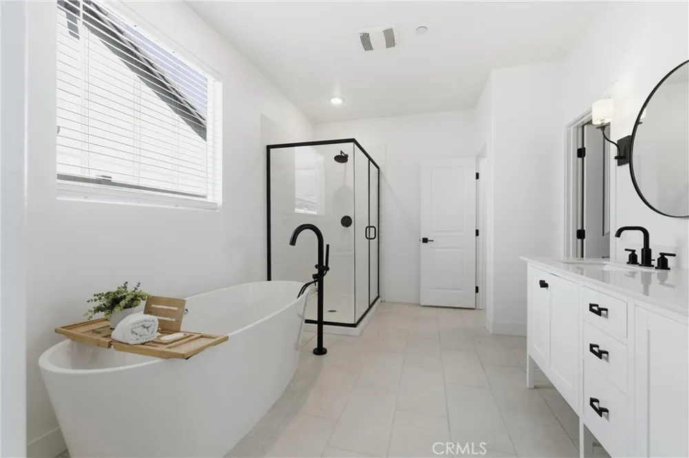 212 Artina Tehachapi, CA 93561