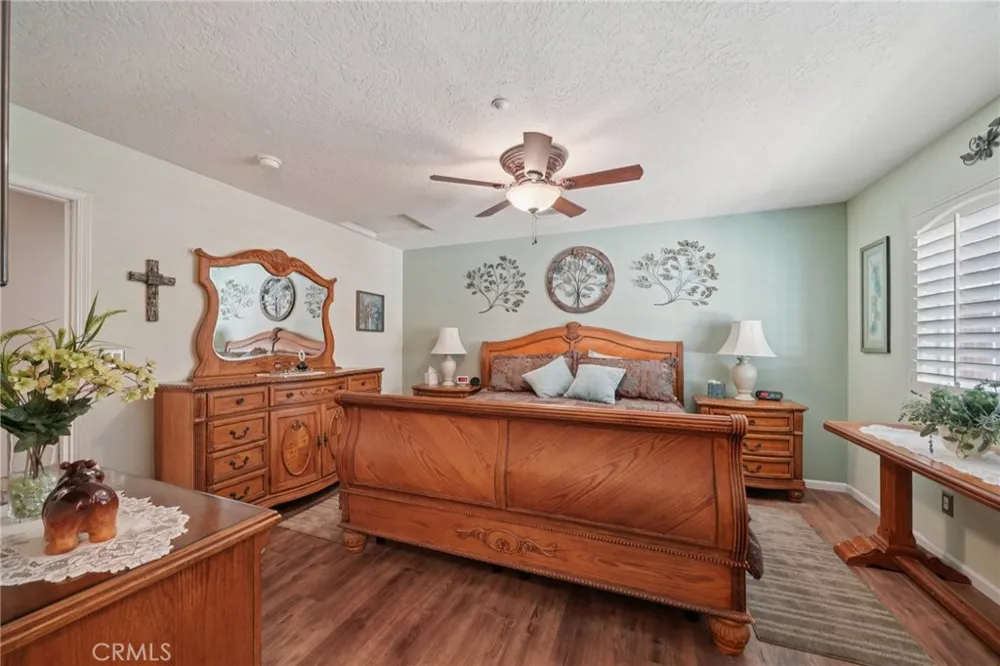 5319 Desert View Wrightwood, CA 92397