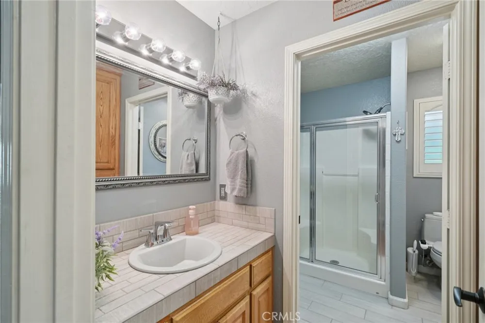 5319 Desert View Wrightwood, CA 92397