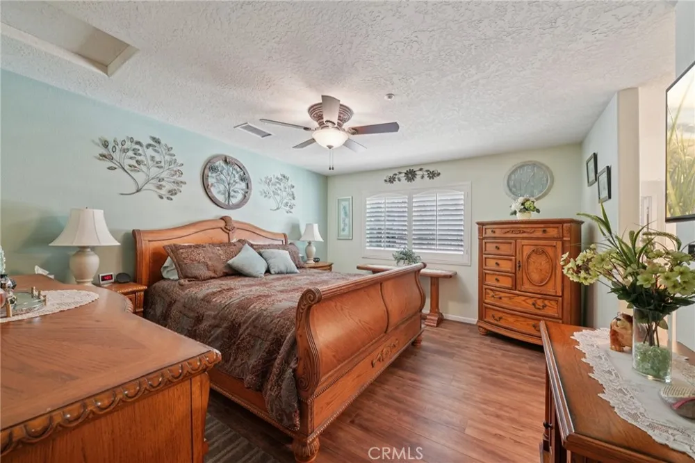 5319 Desert View Wrightwood, CA 92397