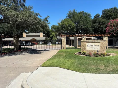 5720 Cedar Creek Drive