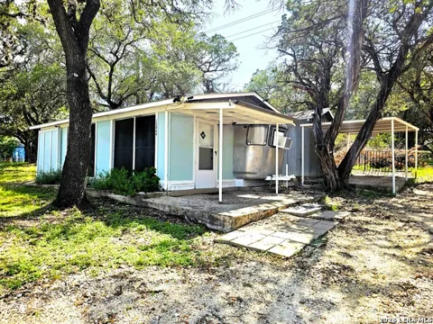12064 Park Road 37