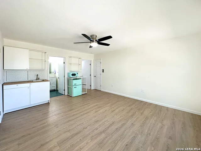 202 Ranch Rd Mathis, TX 78368