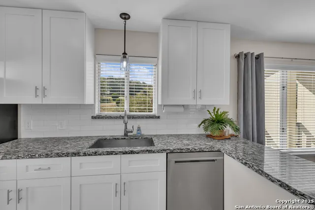 2004 Lakeland Drive #5A Canyon Lake, TX 78133