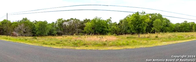 7064 CIRCLE OAK DR Bulverde, TX 78163