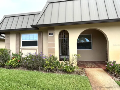 4211 STRATFORD DRIVE #4211