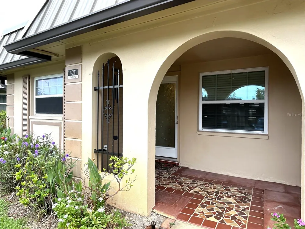 4211 STRATFORD DRIVE #4211 New Port Richey, FL 34652