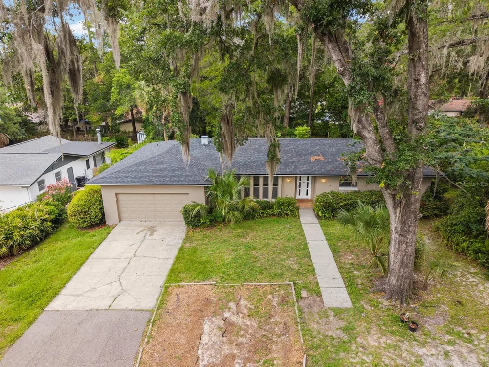 930 NW 37TH TERRACE Gainesville, FL 32605