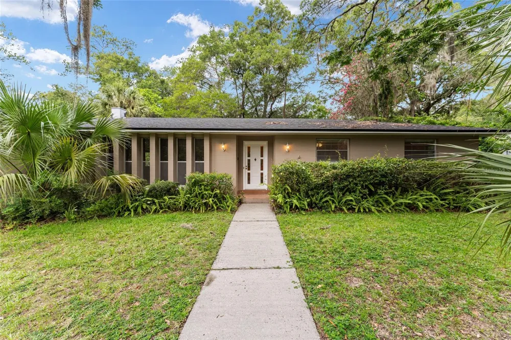 930 NW 37TH TERRACE Gainesville, FL 32605