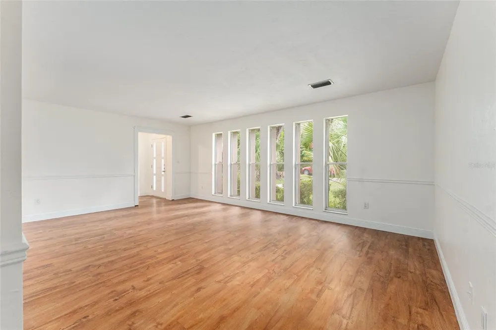 930 NW 37TH TERRACE Gainesville, FL 32605
