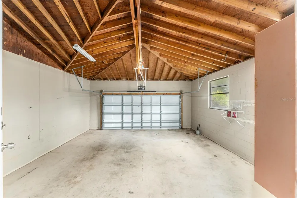 930 NW 37TH TERRACE Gainesville, FL 32605