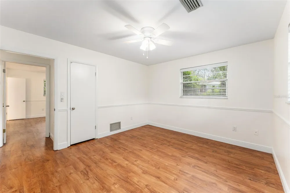 930 NW 37TH TERRACE Gainesville, FL 32605