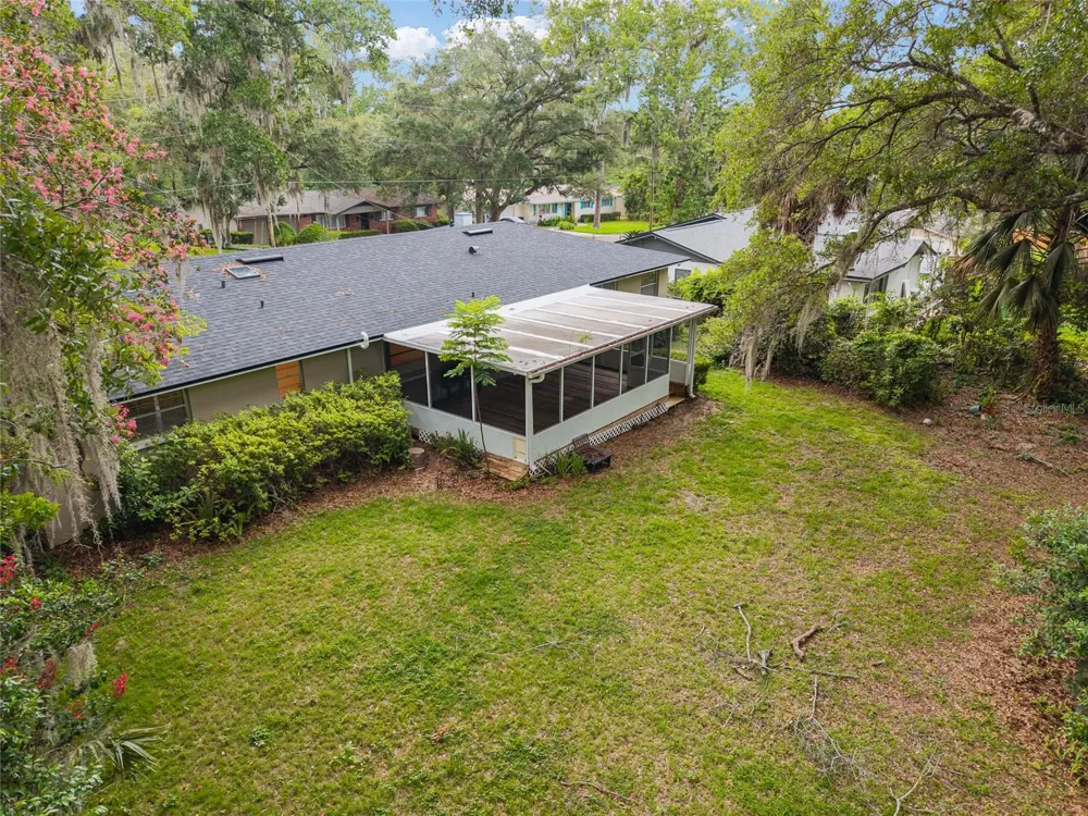 930 NW 37TH TERRACE Gainesville, FL 32605
