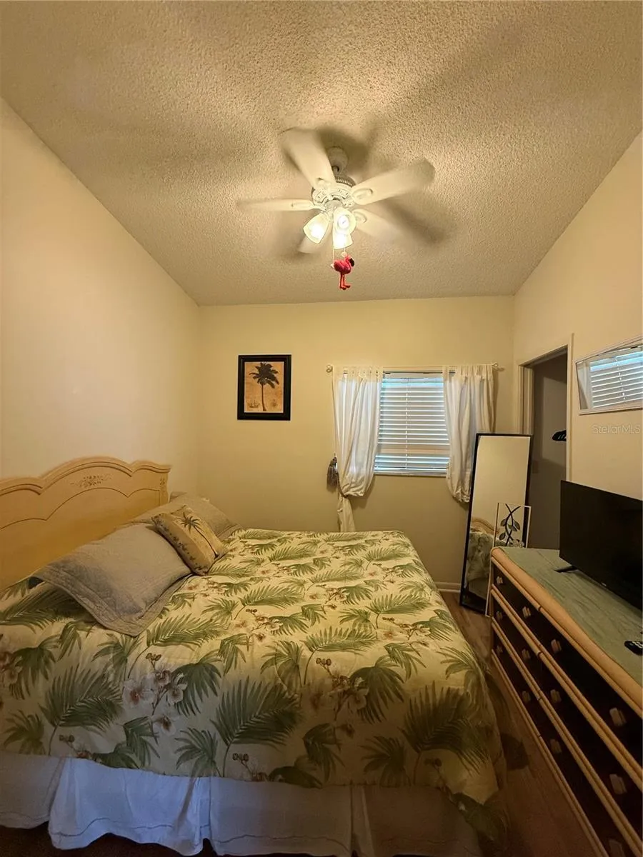 5435 CASABLANCA CIRCLE #M22 Sebring, FL 33870