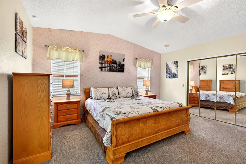 932 CHULA CT Lady Lake, FL 32159