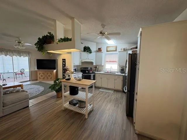 932 CHULA CT Lady Lake, FL 32159