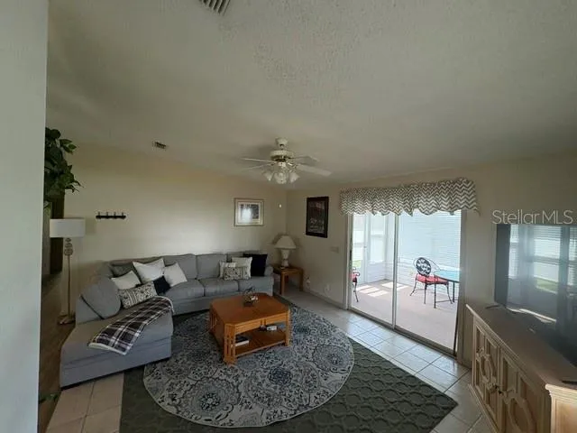 932 CHULA CT Lady Lake, FL 32159