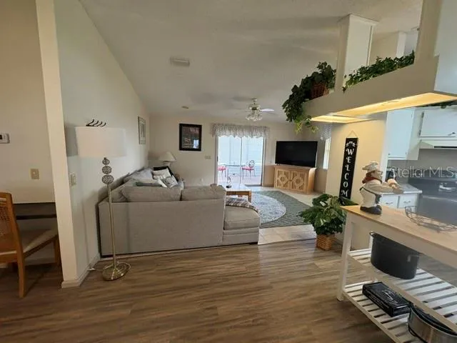 932 CHULA CT Lady Lake, FL 32159