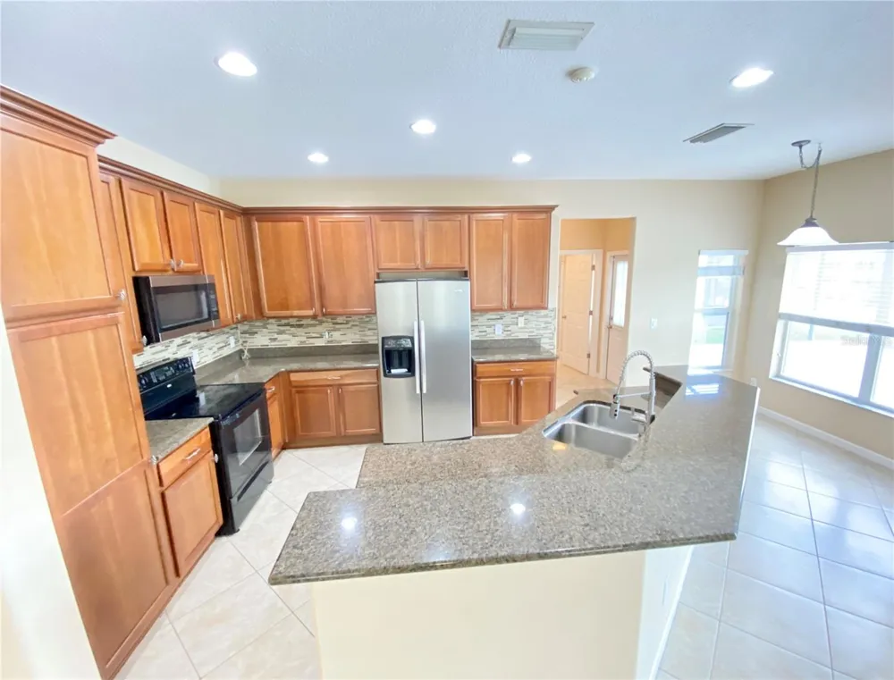10973 WILLOW RIDGE LOOP Orlando, FL 32825