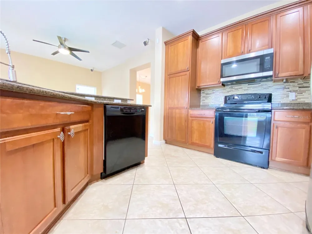 10973 WILLOW RIDGE LOOP Orlando, FL 32825