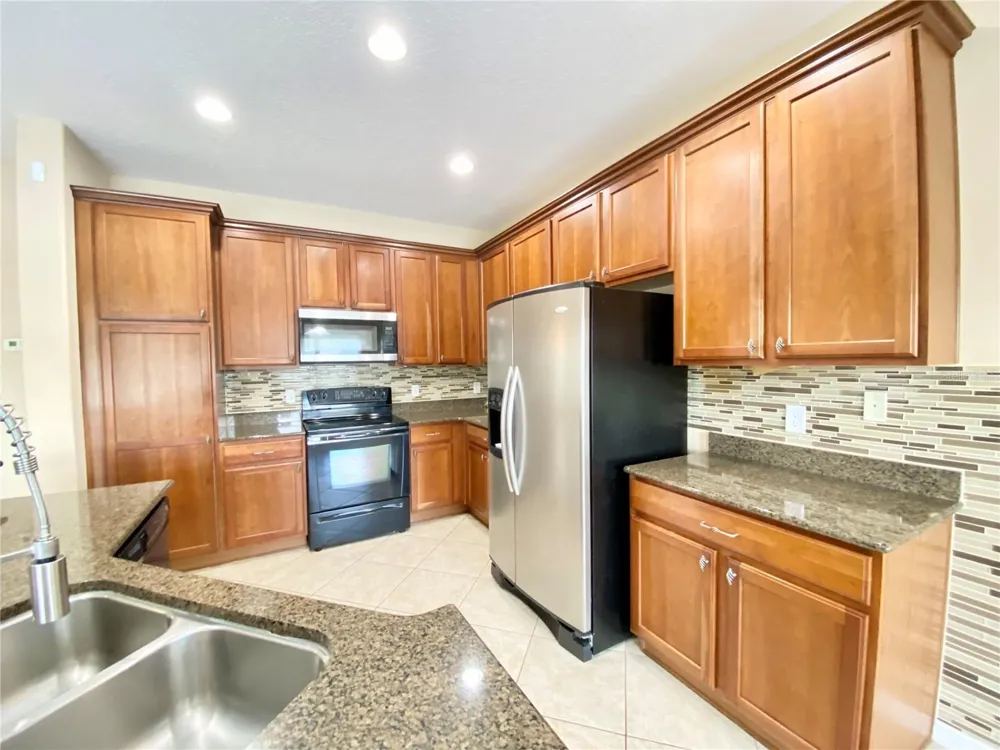10973 WILLOW RIDGE LOOP Orlando, FL 32825