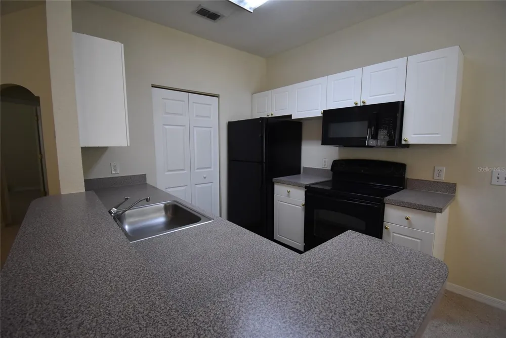 862 GRAND REGENCY POINT #205 Altamonte Springs, FL 32714