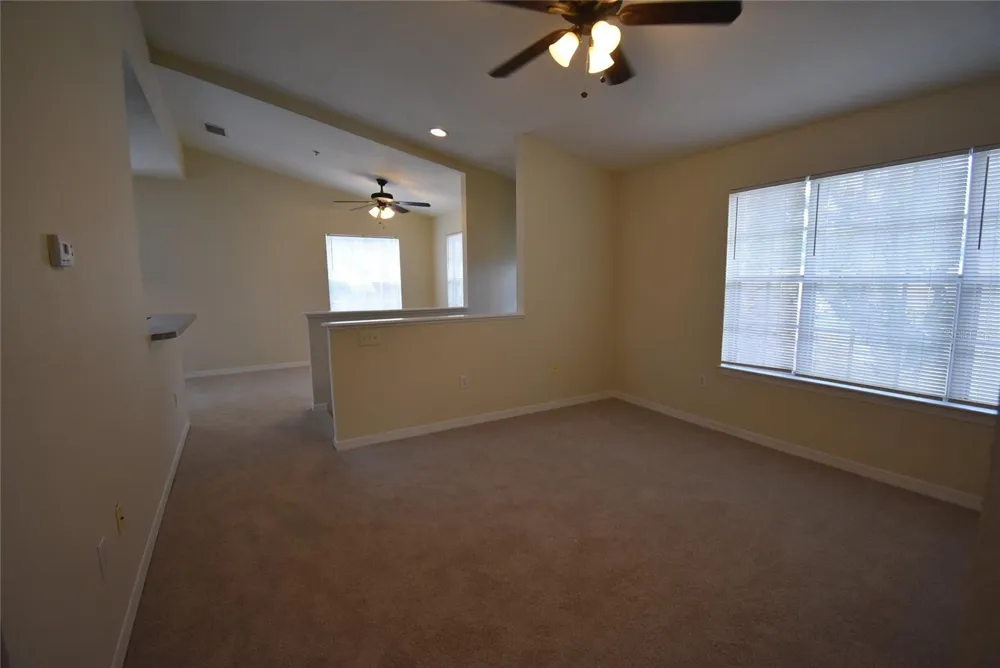 862 GRAND REGENCY POINT #205 Altamonte Springs, FL 32714
