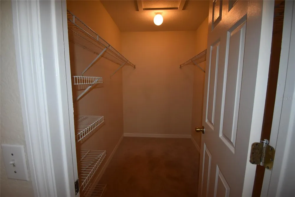 862 GRAND REGENCY POINT #205 Altamonte Springs, FL 32714