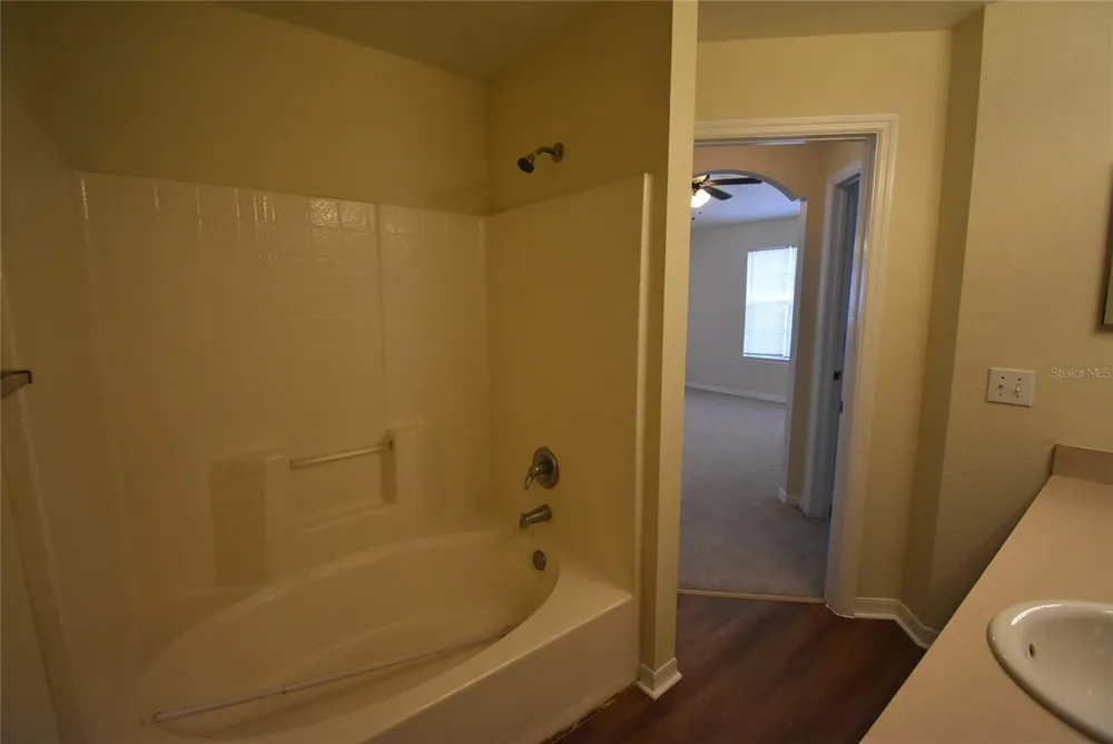 862 GRAND REGENCY POINT #205 Altamonte Springs, FL 32714