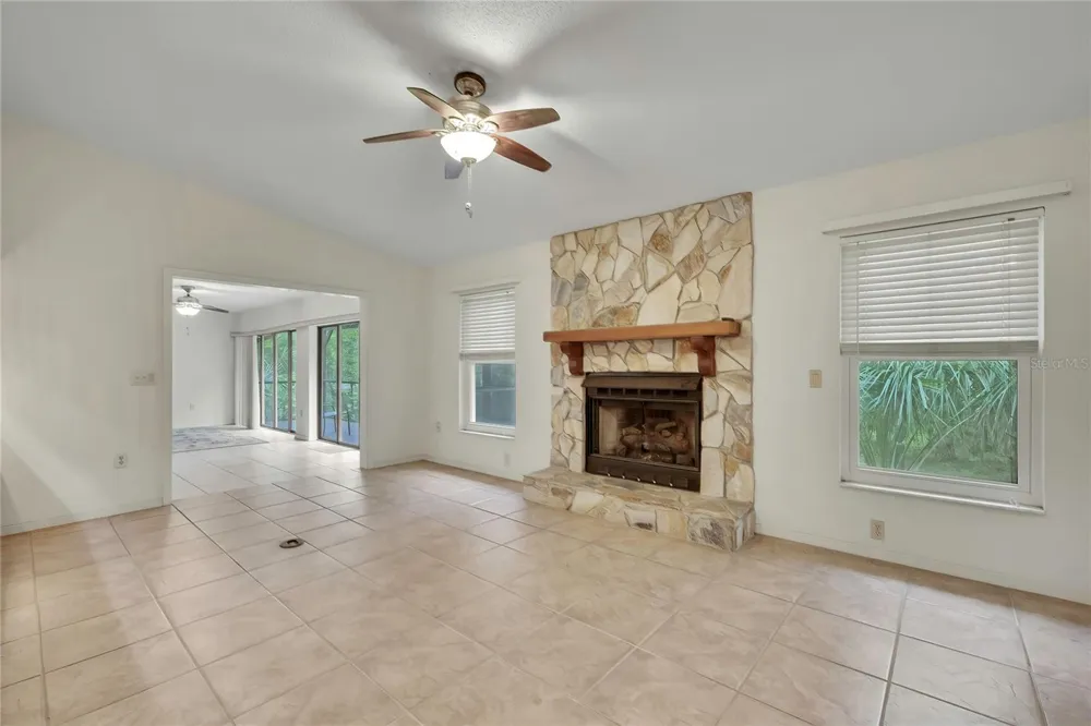 11587 W TIMBERLANE DRIVE Homosassa, FL 34448