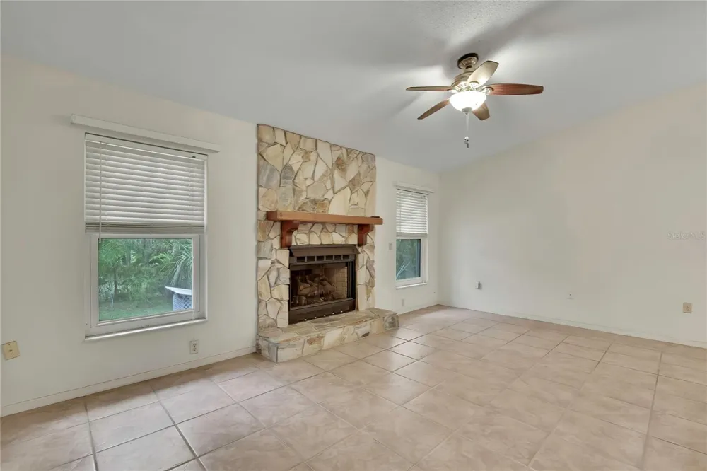 11587 W TIMBERLANE DRIVE Homosassa, FL 34448