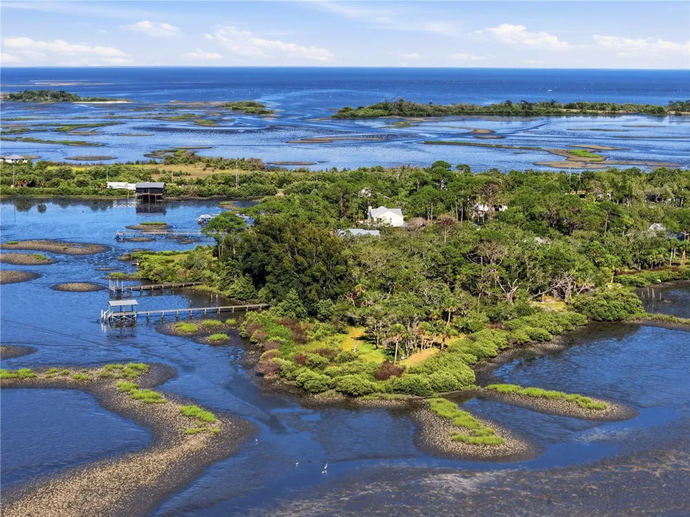 15780 SUNSET POINT DRIVE Cedar Key, FL 32625