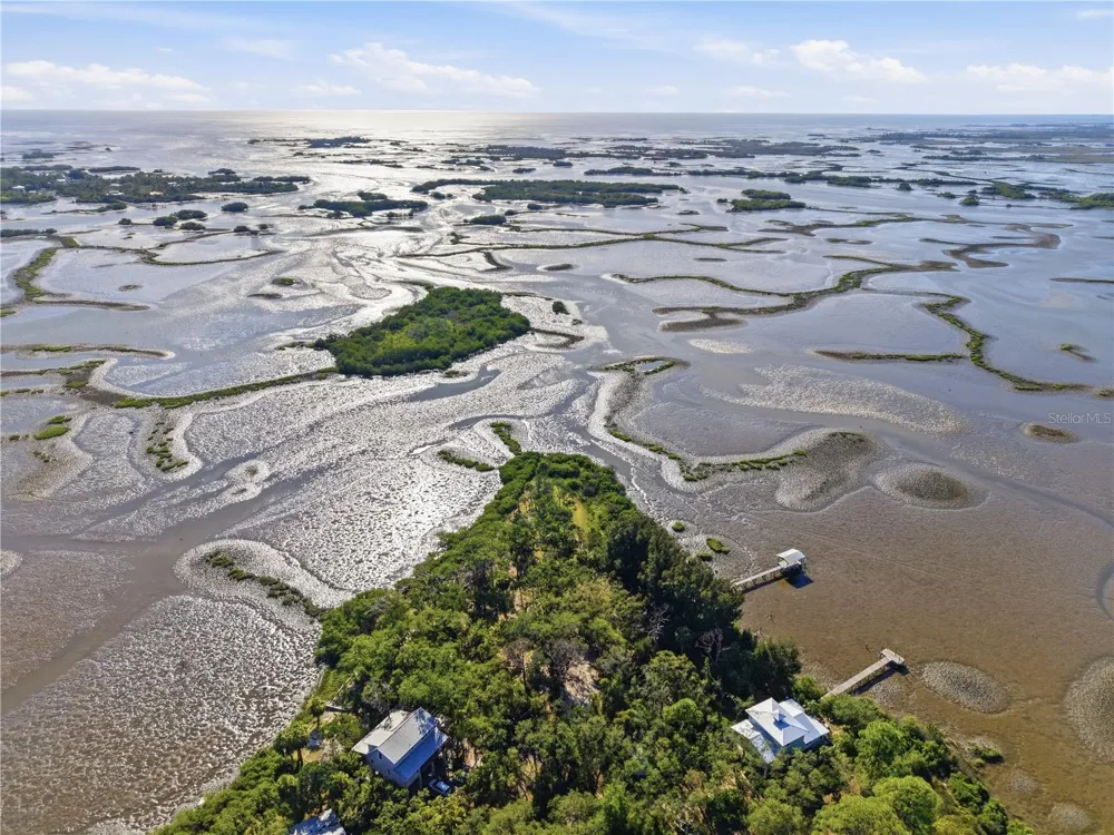 15780 SUNSET POINT DRIVE Cedar Key, FL 32625