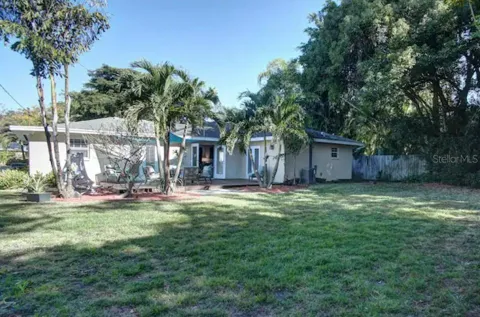 7609 SENRAB DRIVE