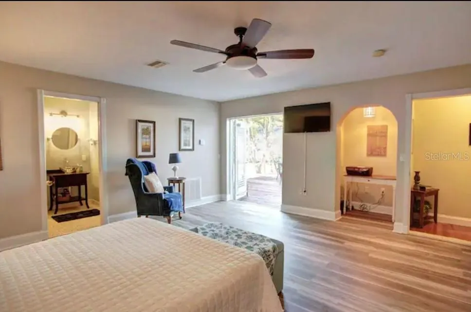 7609 SENRAB DRIVE Bradenton, FL 34209