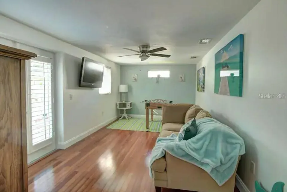 7609 SENRAB DRIVE Bradenton, FL 34209