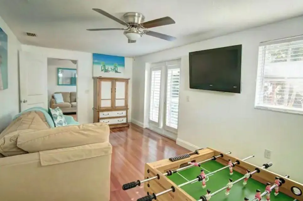 7609 SENRAB DRIVE Bradenton, FL 34209