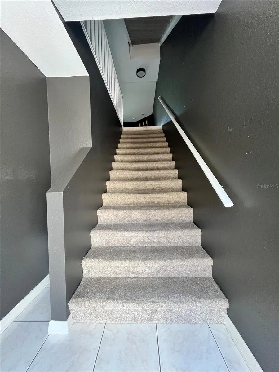 1117 S PINELLAS BAYWAY S #306 St Petersburg, FL 33715