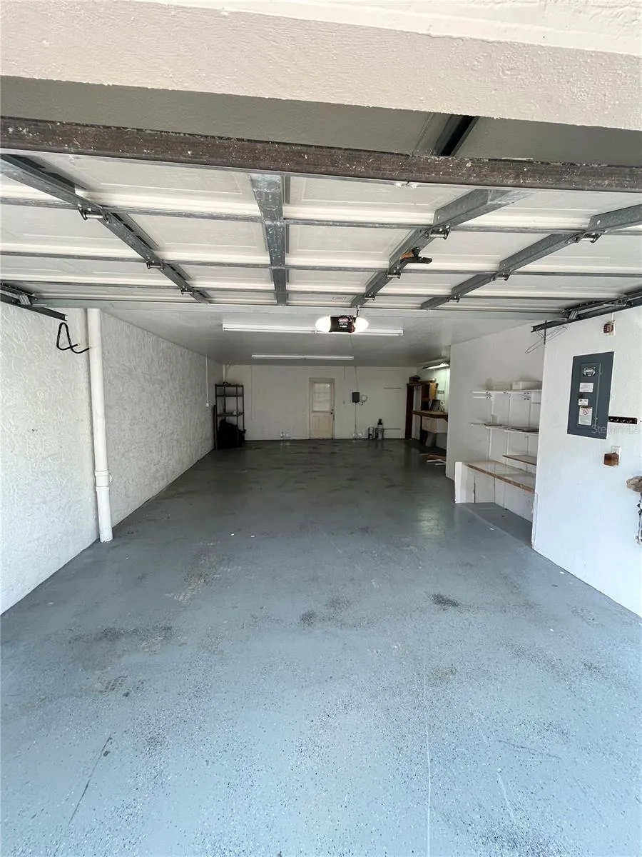 1117 S PINELLAS BAYWAY S #306 St Petersburg, FL 33715