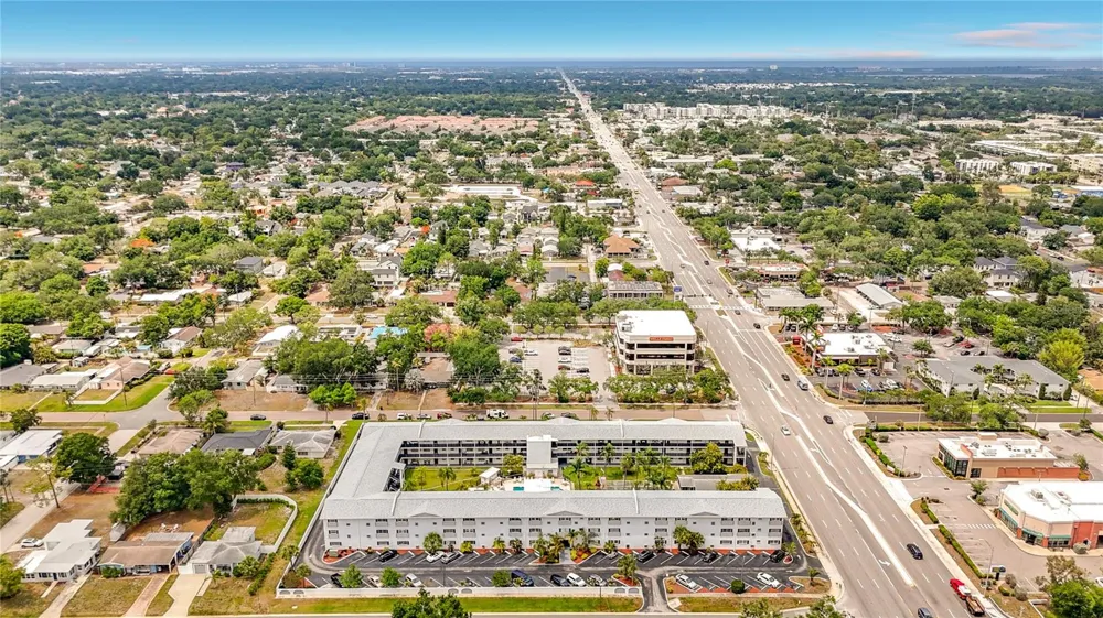 4050 4TH STREET #304 St Petersburg, FL 33703