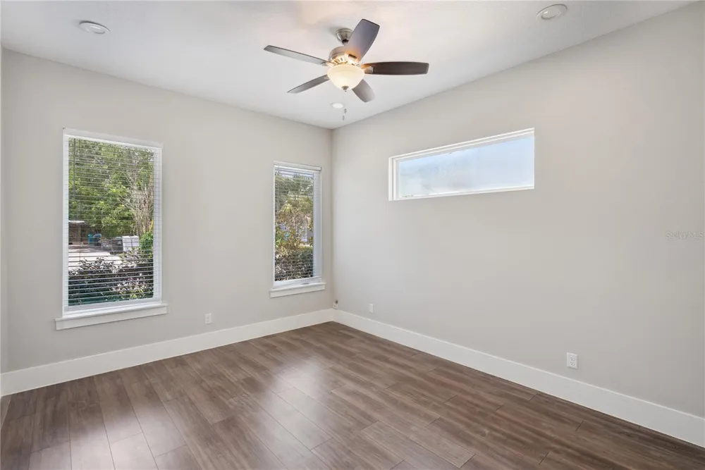 200 E GRANT STREET Orlando, FL 32806