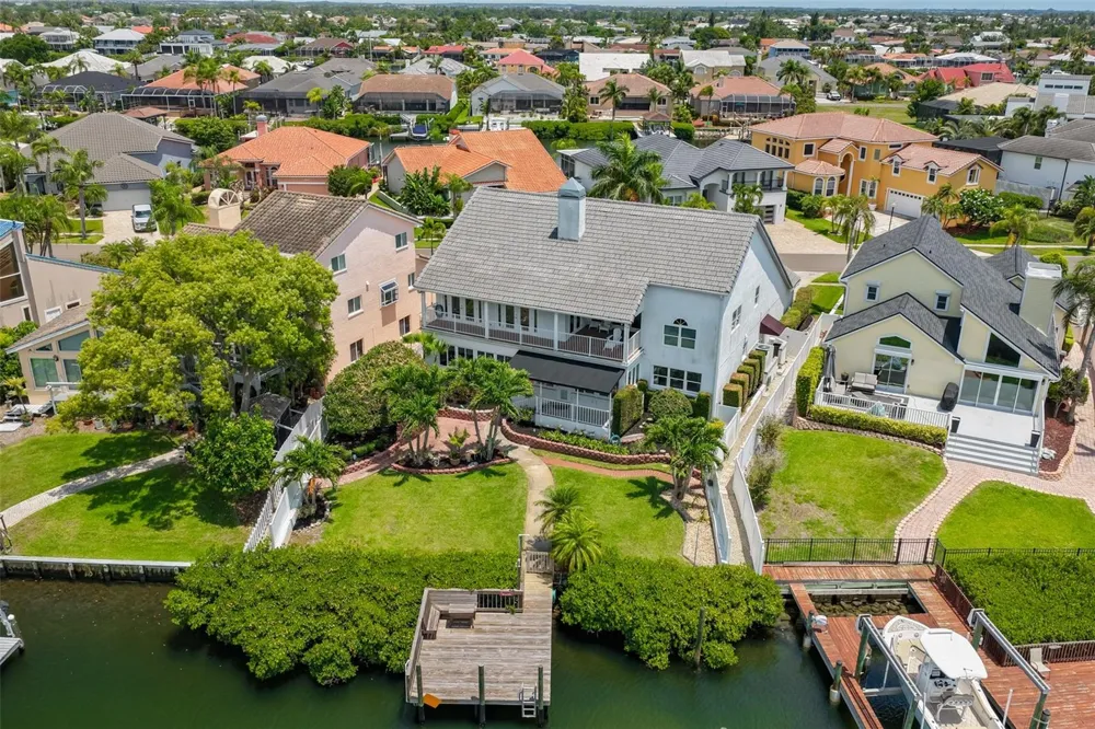 929 SYMPHONY ISLES BOULEVARD Apollo Beach, FL 33572