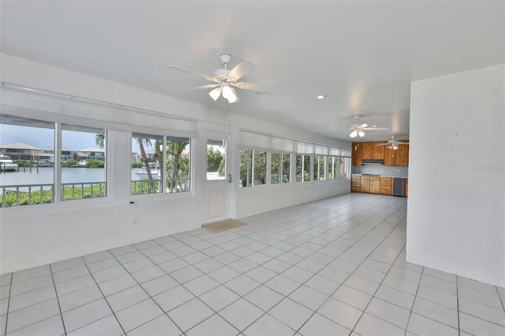 929 SYMPHONY ISLES BOULEVARD Apollo Beach, FL 33572