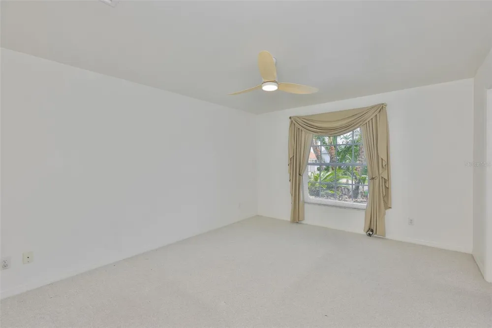 929 SYMPHONY ISLES BOULEVARD Apollo Beach, FL 33572