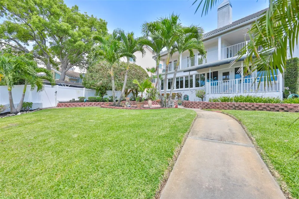 929 SYMPHONY ISLES BOULEVARD Apollo Beach, FL 33572