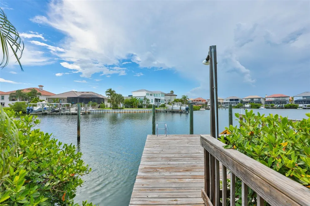 929 SYMPHONY ISLES BOULEVARD Apollo Beach, FL 33572