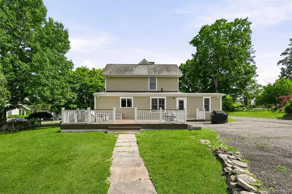 68 E Erie Street Blauvelt, NY 10913