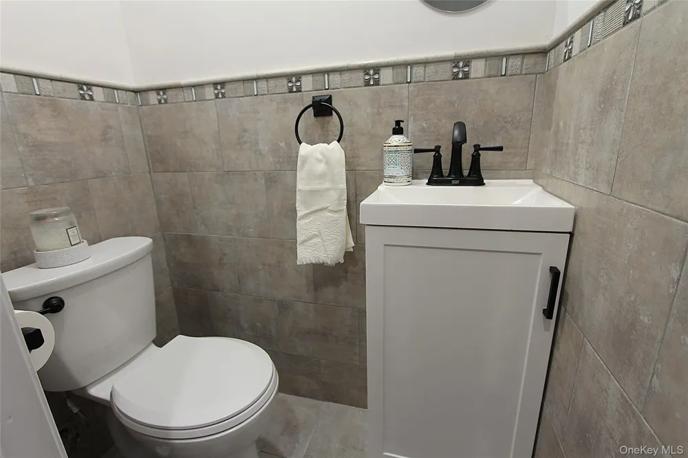 65-26 79th Street Middle Village, NY 11379