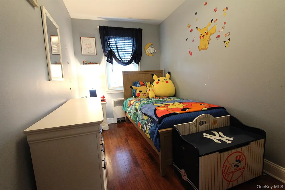 65-26 79th Street Middle Village, NY 11379