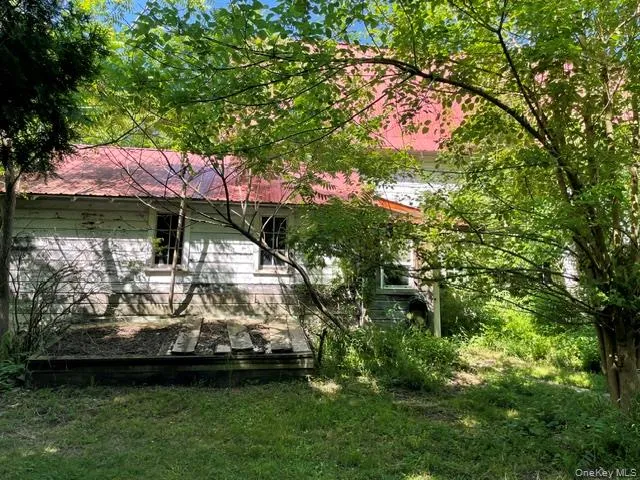 2228 State Route 203 Chatham, NY 12037